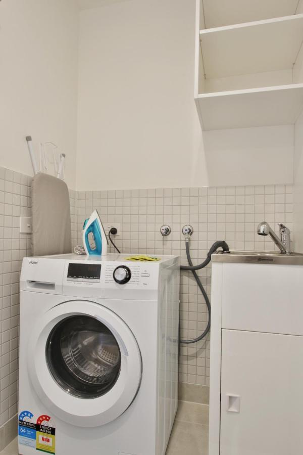 Domi Serviced Apartments Glen Waverley Esterno foto